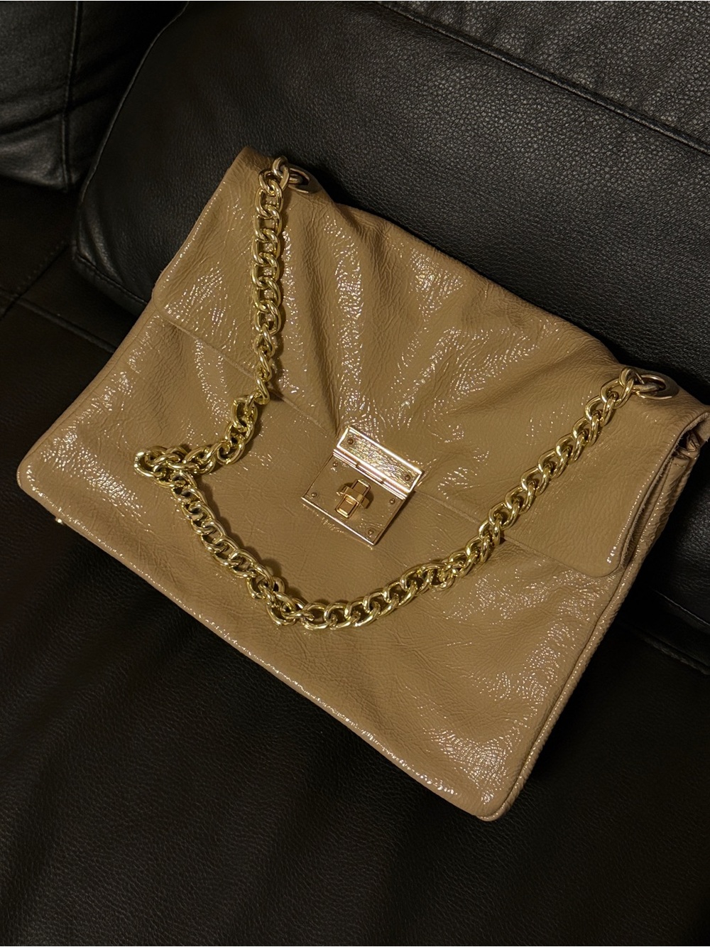 Claudia Firenze Made in Italy Vintage Beige Patent Leather Chain Shoulder Bag